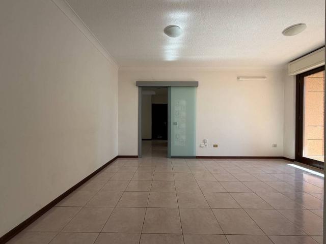 Appartamento in vendita a Torrino, Roma