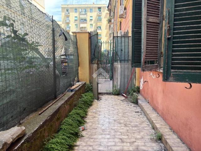 Appartamento in vendita a Municipio Roma V, Roma Capitale