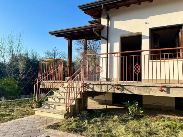 Villa Indipendente in vendita a Municipio Roma XV, Roma Capitale