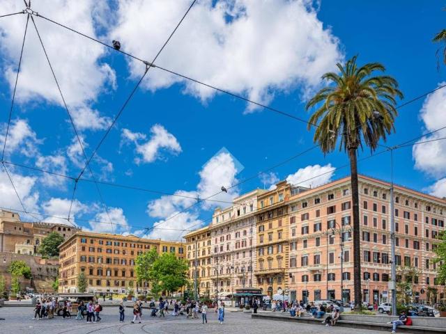Appartamento in vendita a Municipio Roma I, Roma Capitale