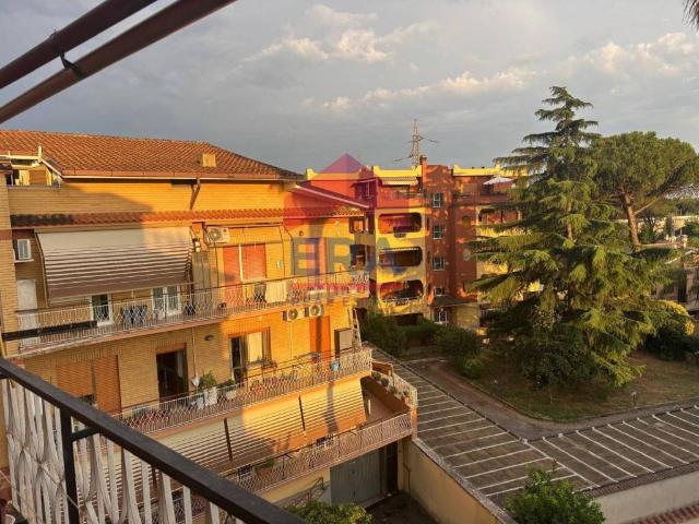Appartamento in vendita a Selva Candida, Roma