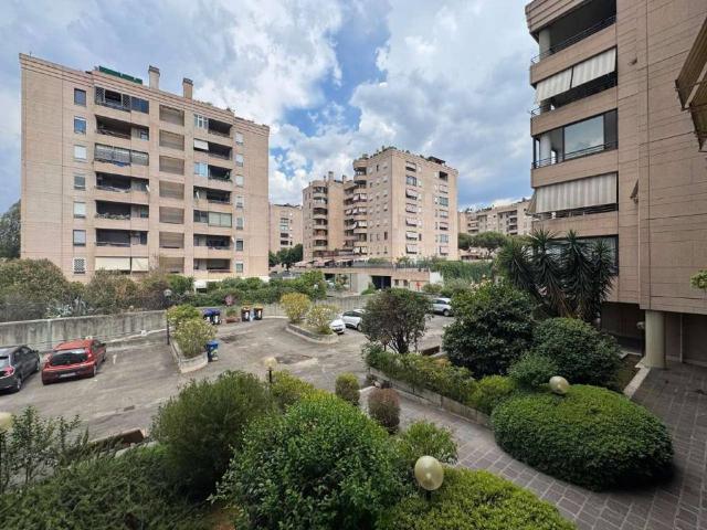 Appartamento in vendita a Municipio Roma IX, Roma Capitale