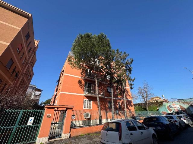 Appartamento in vendita a Municipio Roma VII, Roma Capitale