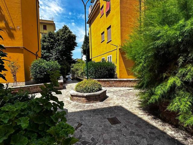 Appartamento in vendita a Municipio Roma V, Roma Capitale