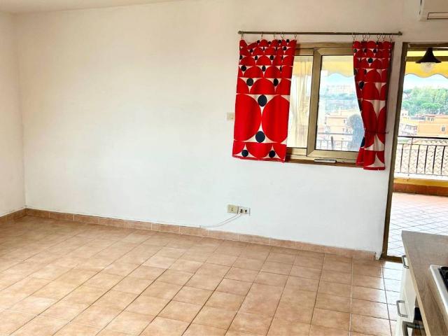 Appartamento in vendita a Municipio Roma III, Roma Capitale