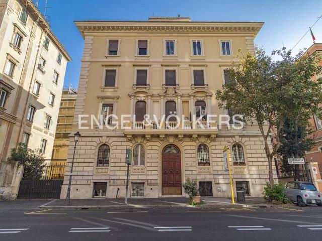 Appartamento in vendita a Municipio Roma I, Roma Capitale