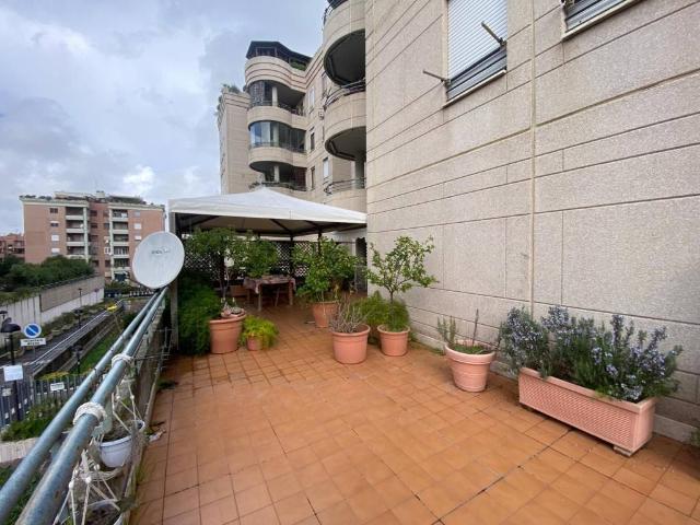 Appartamento in vendita a Torrino, Roma