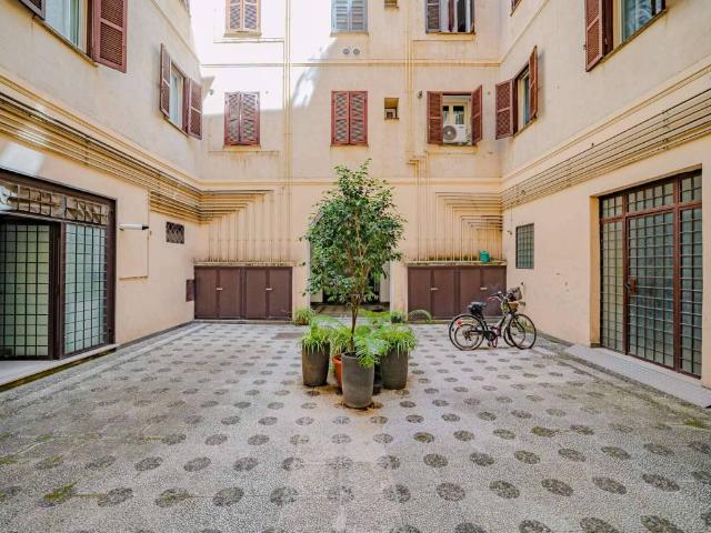 Appartamento in vendita a Celio, Roma