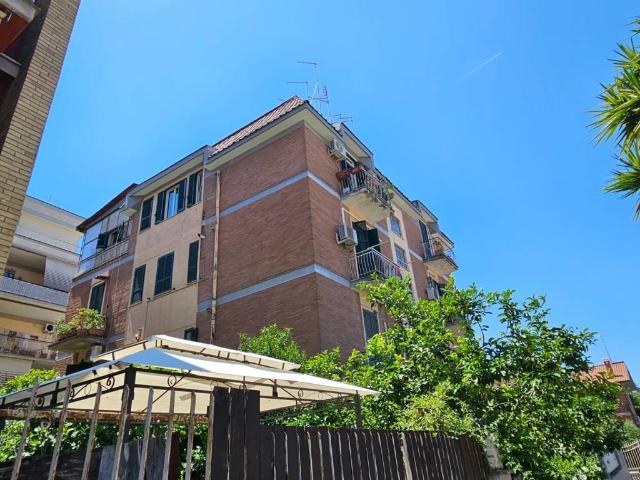 Appartamento in vendita a Municipio Roma XIV, Roma Capitale