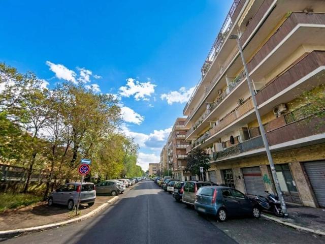 Appartamento in vendita a Lido di Ostia, Roma Capitale