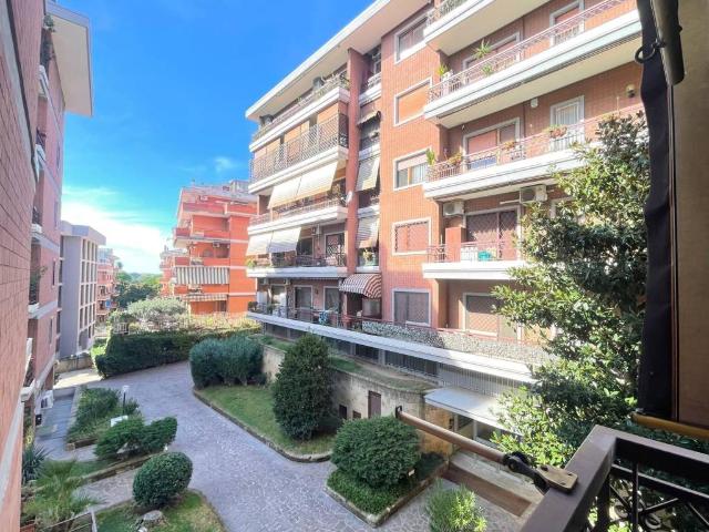 Appartamento in vendita a Montagnola, Roma
