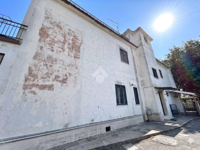 Appartamento in vendita a Castel di Leva, Roma