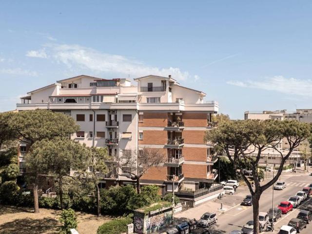 Appartamento in vendita a Lido di Ostia, Roma Capitale