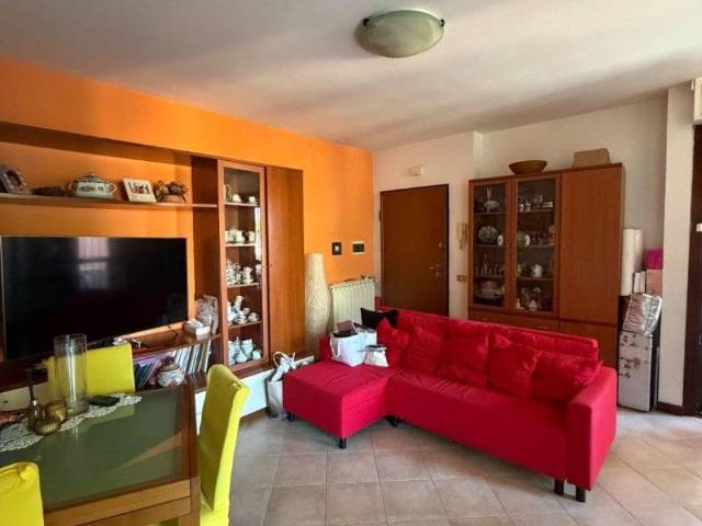 Appartamento in vendita a Falcognana, Roma Capitale