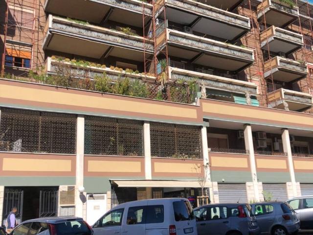 Appartamento in vendita a Municipio Roma VIII, Roma Capitale