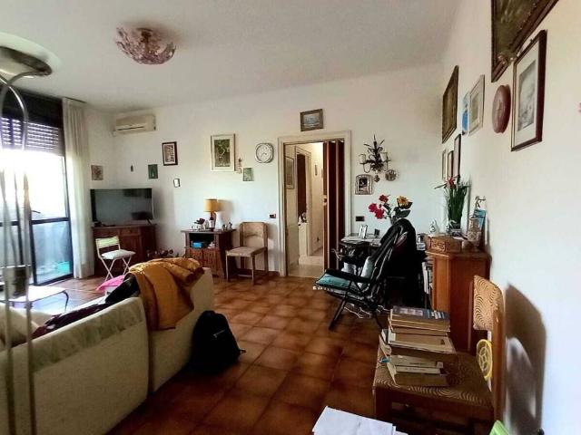 Appartamento in vendita a Casale Prima Porta, Roma Capitale