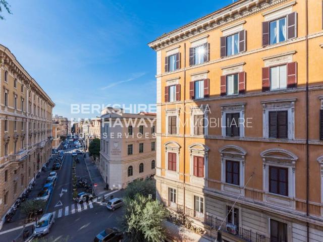 Appartamento in vendita a Municipio Roma I, Roma Capitale