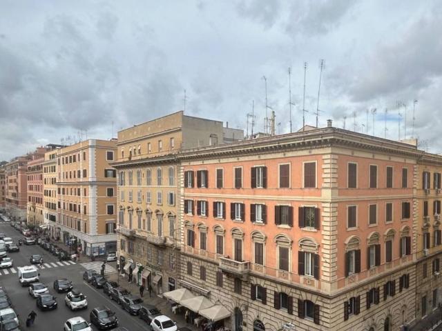 Appartamento in vendita a Municipio Roma I, Roma Capitale
