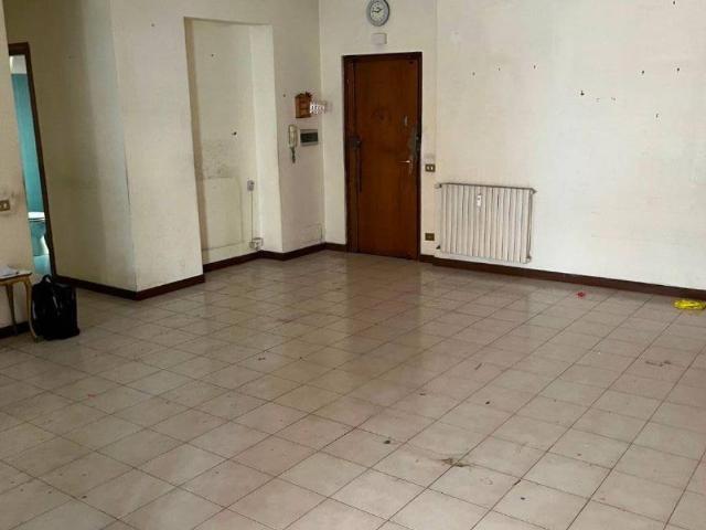 Appartamento in vendita a Municipio Roma VII, Roma Capitale