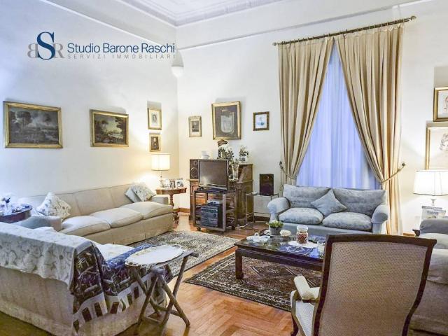 Appartamento in vendita a Municipio Roma I, Roma Capitale
