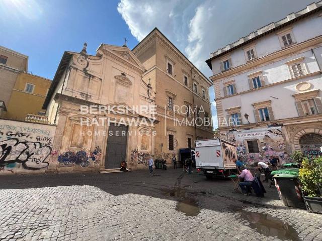 Appartamento in vendita a Municipio Roma I, Roma Capitale
