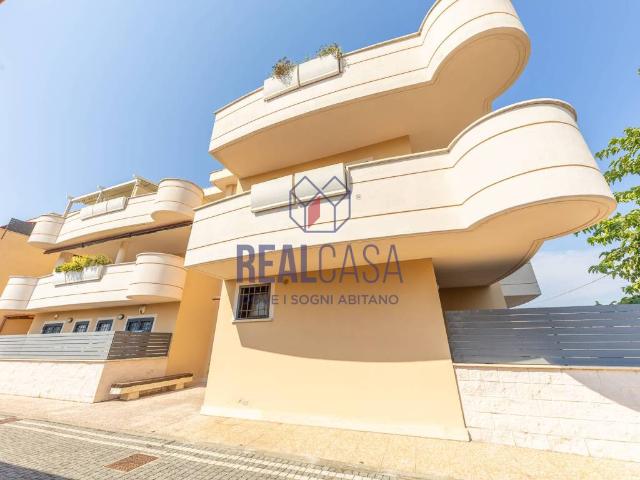 Appartamento in vendita a Municipio Roma VII, Roma Capitale