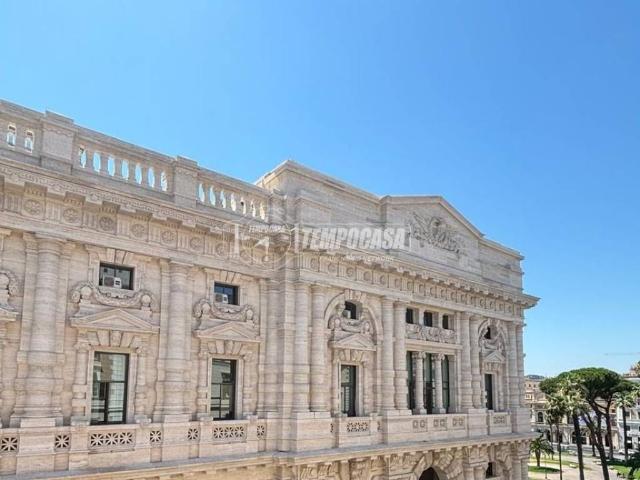 Appartamento in vendita a Prati, Roma