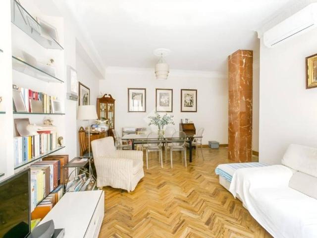 Appartamento in vendita a Municipio Roma I, Roma Capitale