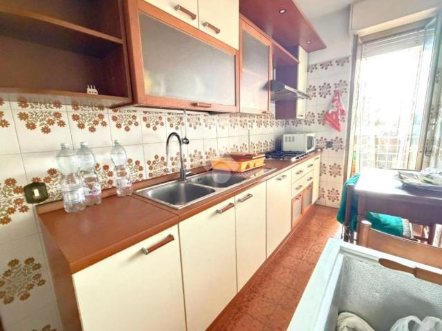 Appartamento in vendita a Spinaceto, Roma Capitale