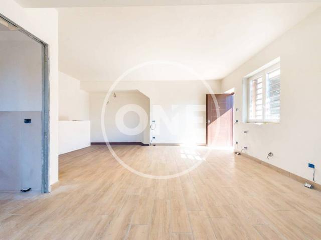 Appartamento in vendita a Colle Monfortani, Roma Capitale