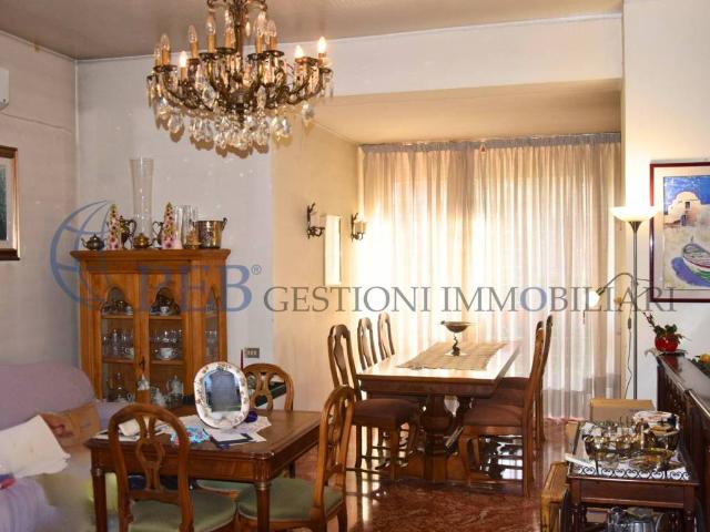 Appartamento in vendita a Mostacciano, Roma Capitale