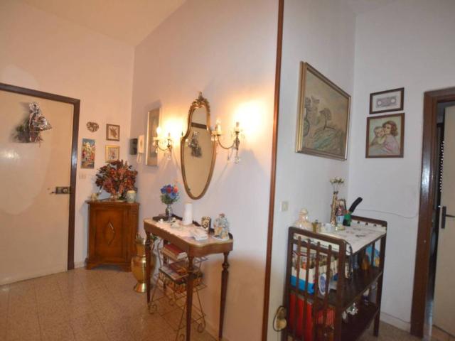 Appartamento in vendita a Spinaceto, Roma Capitale
