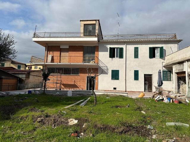 Appartamento in vendita a Municipio Roma VI, Roma Capitale