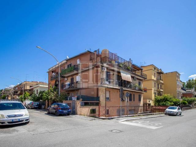 Appartamento in vendita a Municipio Roma IV, Roma Capitale