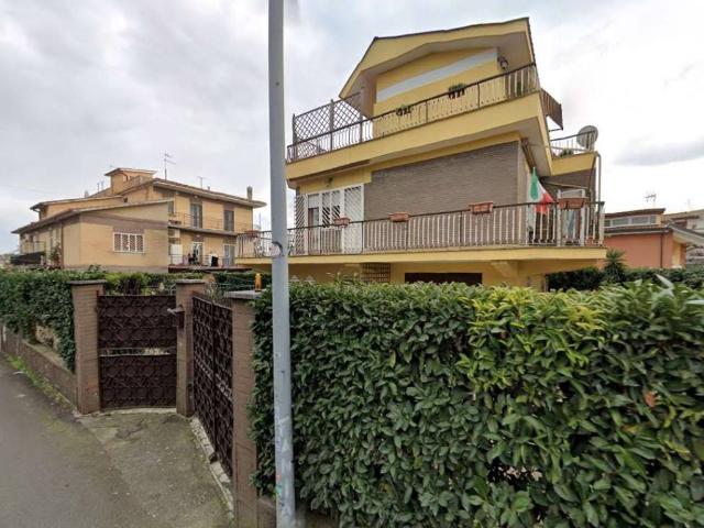 Appartamento in vendita a Ponte Linari, Roma Capitale