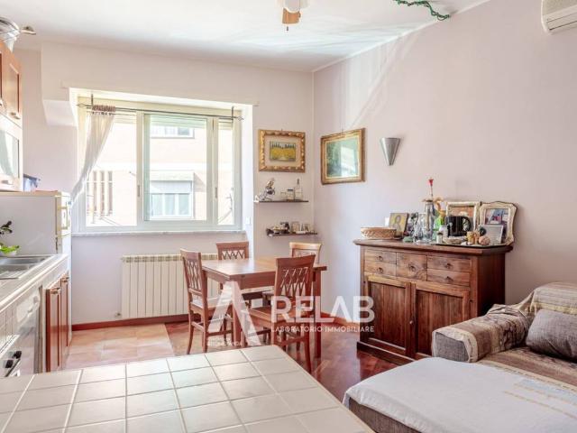 Appartamento in vendita a Torrino, Roma
