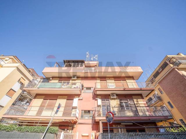 Appartamento in vendita a Municipio Roma VI, Roma Capitale