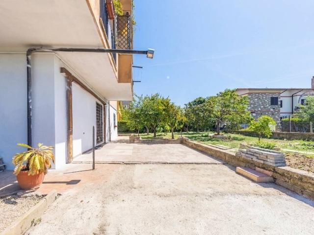 Appartamento in vendita a Osteria Nuova, Roma Capitale
