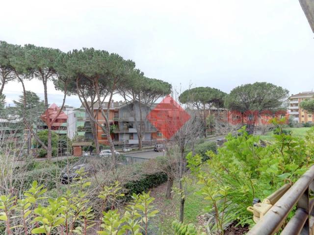 Appartamento in vendita a Mostacciano, Roma Capitale
