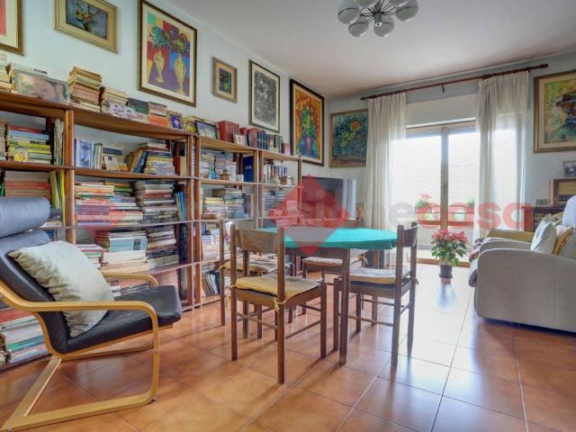 Appartamento in vendita a Mostacciano, Roma Capitale