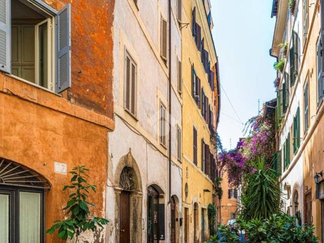 Appartamento in vendita a Municipio Roma I, Roma Capitale