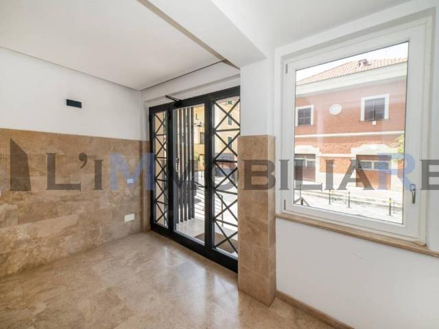 Appartamento in vendita a Municipio Roma VIII, Roma Capitale
