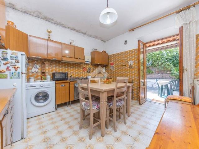 Appartamento in vendita a Finocchio, Roma Capitale