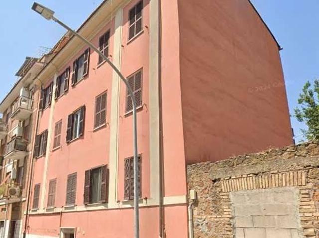 Appartamento in vendita a Municipio Roma V, Roma Capitale