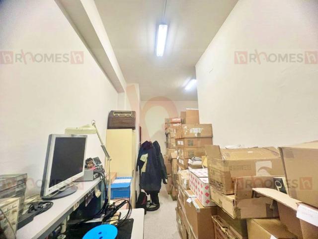 Appartamento in vendita a Municipio Roma VII, Roma Capitale
