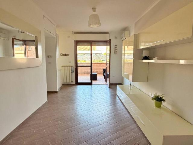 Appartamento in vendita a Castel di Decima, Roma