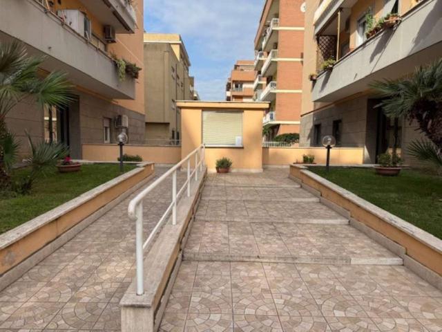 Appartamento in vendita a Lido di Ostia, Roma Capitale