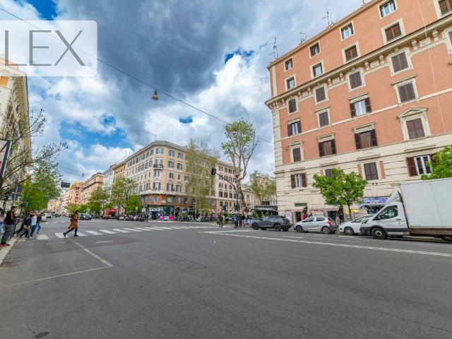 Appartamento in vendita a Municipio Roma I, Roma Capitale