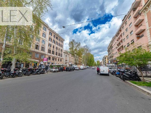 Appartamento in vendita a Municipio Roma I, Roma Capitale