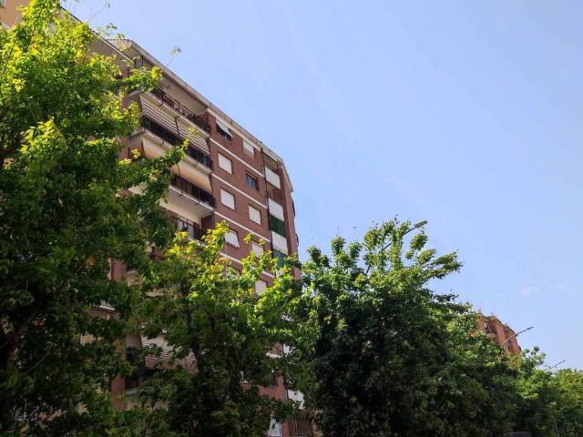 Appartamento in vendita a Municipio Roma V, Roma Capitale